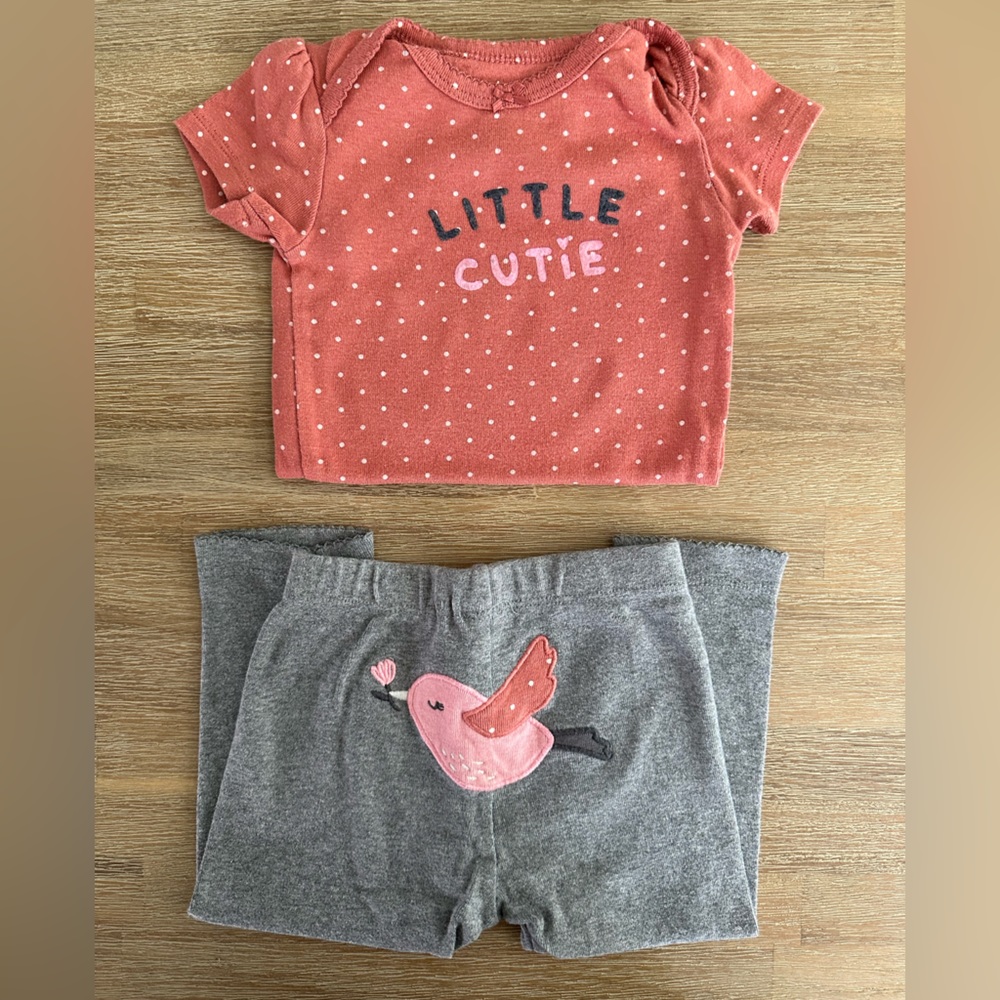 💲ale | Carter’s | Short-sleeve Bodysuit & Leggings Outfit | 12m